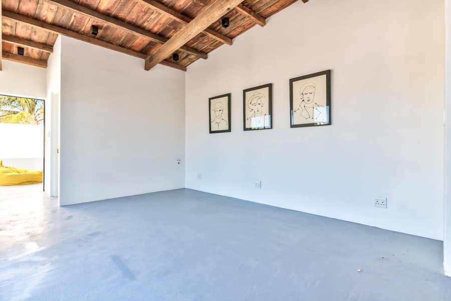 4 Bedroom Property for Sale in Gardens Western Cape